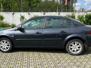 2008 Renault Megane II Рестайлинг, серый, 350000 рублей, вид 1