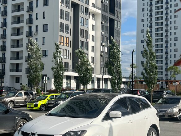 2011 Mazda CX-7 I Рестайлинг, белый, 1500000 рублей