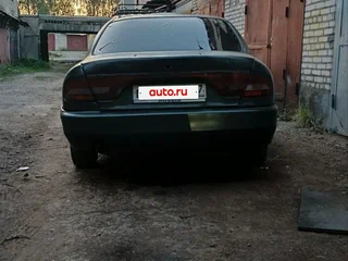 1993 Mitsubishi Galant VII, зелёный, 50000 рублей, вид 5