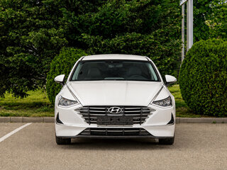 2022 Hyundai Sonata VIII (DN8), белый, 2525000 рублей, вид 2