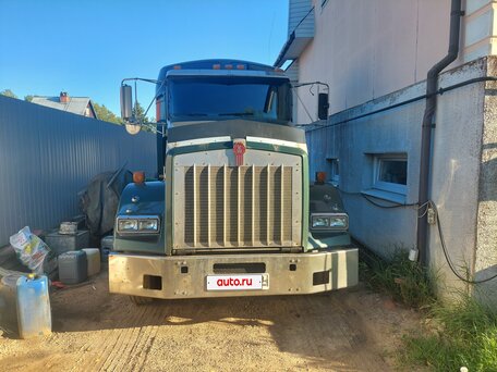 2002 Kenworth T800, зелёный, 2350000 рублей, вид 1