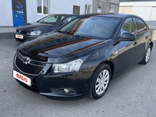 2012 Chevrolet Cruze I, чёрный, 600000 рублей, вид 2