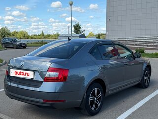 2019 Skoda Octavia III (A7) Рестайлинг, серый, 1850000 рублей, вид 5
