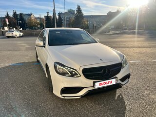 2013 Mercedes-Benz E-Класс 200 IV (W212, S212, C207) Рестайлинг, белый, 1700000 рублей, вид 2