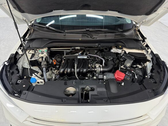 2023 Honda Vezel II, белый - вид 13