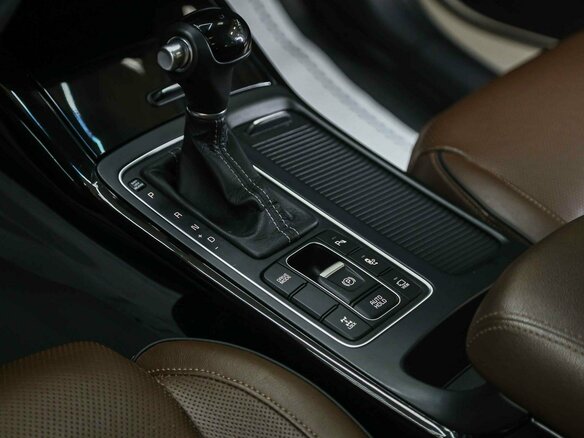 2017 Kia Sorento III Prime, белый, 2490000 рублей - вид 5