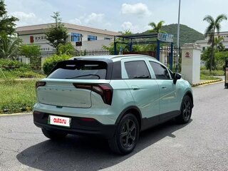 2024 Geely Geometry E 39.4 kWh, голубой, 1450678 рублей, вид 4
