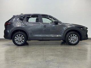 2025 Mazda CX-5 II Рестайлинг, серый, 3650000 рублей, вид 4