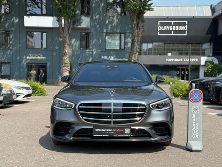 2023 Mercedes-Benz S-Класс 450 Long 4MATIC VII (W223), серебристый, 11290000 рублей, вид 2