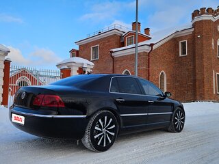 2009 Volkswagen Phaeton I, чёрный, 1400000 рублей, вид 3