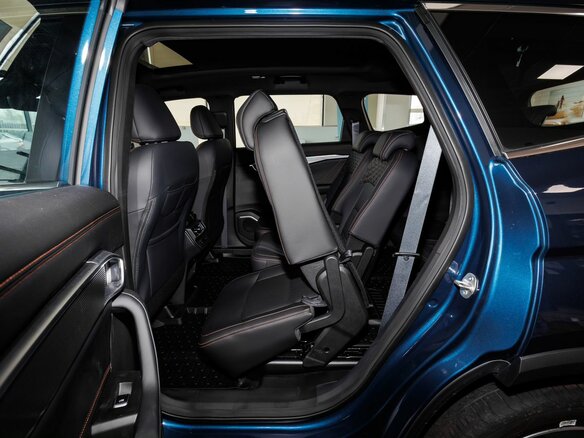 2026 Geely Okavango I Рестайлинг, синий, 3789990 рублей - вид 12
