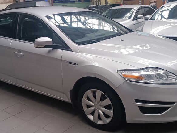 2012 Ford Mondeo IV Рестайлинг, серебристый, 470000 рублей - вид 2