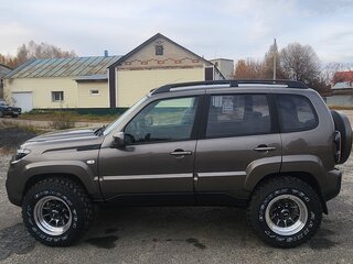 2025 Lada (ВАЗ) Niva Travel I, коричневый, 1620000 рублей, вид 3