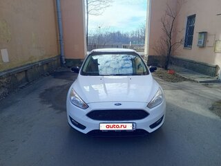 2017 Ford Focus III Рестайлинг, белый, 735000 рублей, вид 3