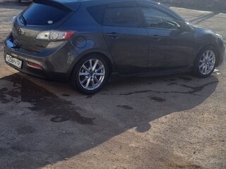 2010 Mazda Axela II, серый, 909000 рублей, вид 2