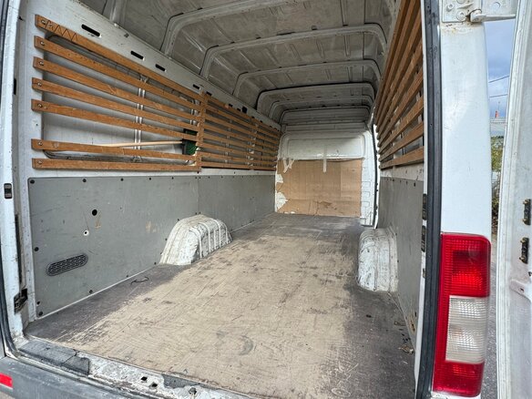 2015 Mercedes-Benz Sprinter, белый, 1350000 рублей - вид 13