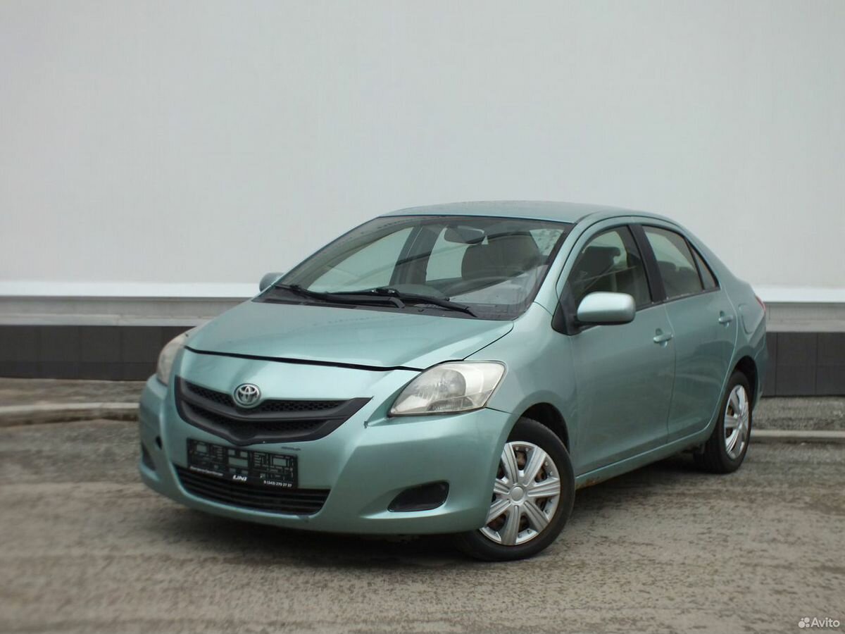 Открыть фотографии: Toyota Yaris II