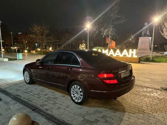 2008 Mercedes-Benz C-Класс 180 Kompressor III (W204), пурпурный, 1050000 рублей - вид 5