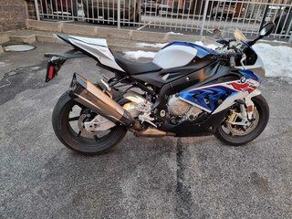 2017 BMW S 1000 RR, белый, 1350000 рублей, вид 4