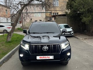 2015 Toyota Land Cruiser Prado 150 Series Рестайлинг 1, чёрный, 2830000 рублей, вид 2