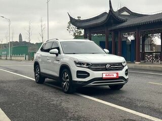 2022 Volkswagen Tayron I, белый, 2490000 рублей, вид 2