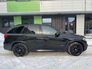 2017 BMW X5 35i III (F15), чёрный, 4200000 рублей, вид 4
