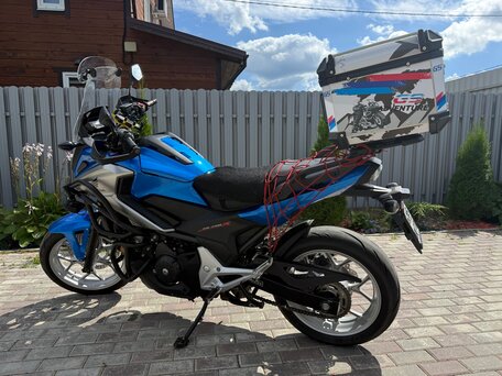 2017 Honda NC 750X, синий, 850000 рублей, вид 1
