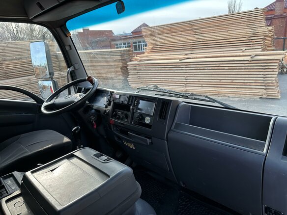 2018 Isuzu Forward (F-Series), белый, 6150000 рублей - вид 22