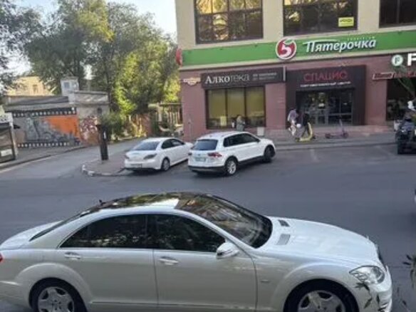 2011 Mercedes-Benz S-Класс 350 Long V (W221) Рестайлинг, белый, 2000000 рублей - вид 6