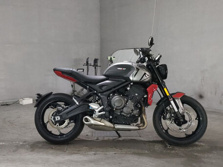 2021 Triumph Trident 660, серый, 550000 рублей, вид 3