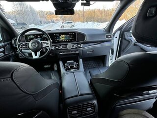 2021 Mercedes-Benz Maybach GLS 600 I, белый, 15000000 рублей, вид 5