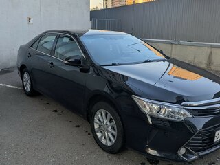 2016 Toyota Camry VII (XV50) Рестайлинг, чёрный, 2550000 рублей, вид 4