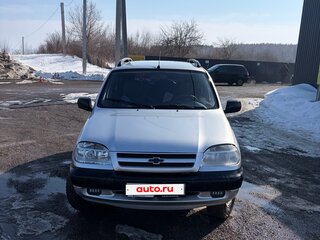 2005 Chevrolet Niva I, серебристый, 370000 рублей, вид 3