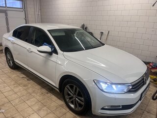 2016 Volkswagen Passat B8, белый, 1660000 рублей, вид 2