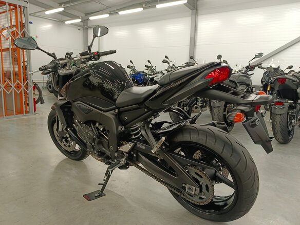 2013 Yamaha FZ1, чёрный, 550000 рублей - вид 5