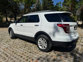 2013 Ford Explorer V, белый, 1740000 рублей, вид 5