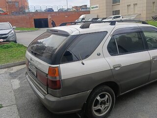 1997 Nissan R'nessa, белый, 350000 рублей, вид 3
