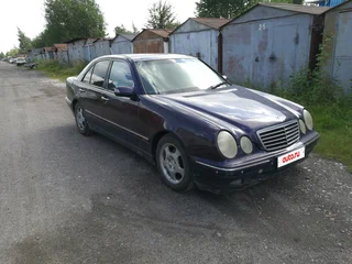 1999 Mercedes-Benz E-Класс 240 II (W210, S210) Рестайлинг, фиолетовый, 201000 рублей, вид 1