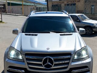 2010 Mercedes-Benz GL-Класс 500 I (X164) Рестайлинг, серебристый, 1600000 рублей, вид 1