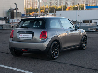 2020 Mini Hatch Cooper III (F55/F56) Рестайлинг, серый, 2148000 рублей, вид 5
