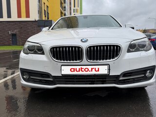 2013 BMW 5 серии 528i xDrive VI (F10/F11/F07) Рестайлинг, белый, 1790000 рублей, вид 2
