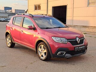 2019 Renault Sandero Stepway II Рестайлинг, красный, 895000 рублей, вид 3