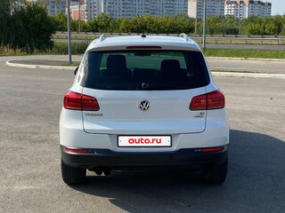 2016 Volkswagen Tiguan I Рестайлинг, белый, 1830000 рублей, вид 5