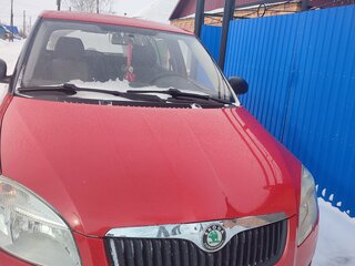 2009 Skoda Fabia II, красный, 415000 рублей, вид 1