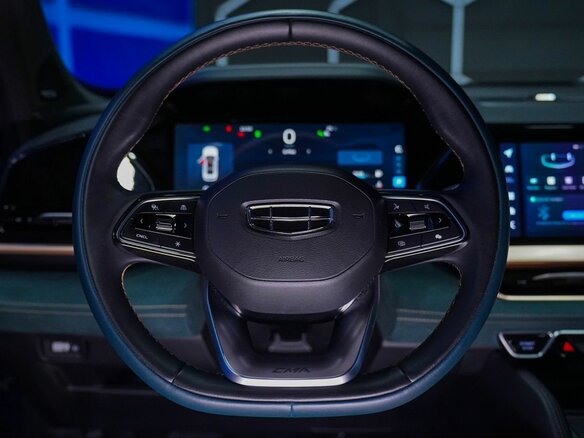 2024 Geely Monjaro I, зелёный, 3350000 рублей - вид 27
