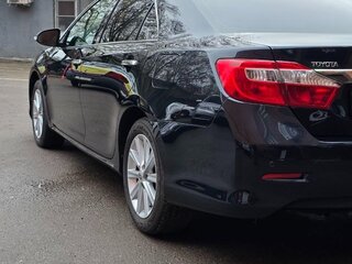 2014 Toyota Camry VII (XV50), серый, 1800000 рублей, вид 4