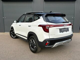 2026 Kia Seltos I Рестайлинг, белый, 3090000 рублей, вид 3