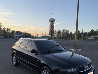 2000 Audi A4 I (B5) Рестайлинг, чёрный, 285000 рублей, вид 3