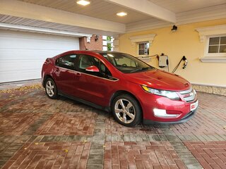 2012 Chevrolet Volt I, пурпурный, 1300000 рублей, вид 3