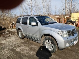 2007 Nissan Pathfinder III, белый, 1410000 рублей, вид 3